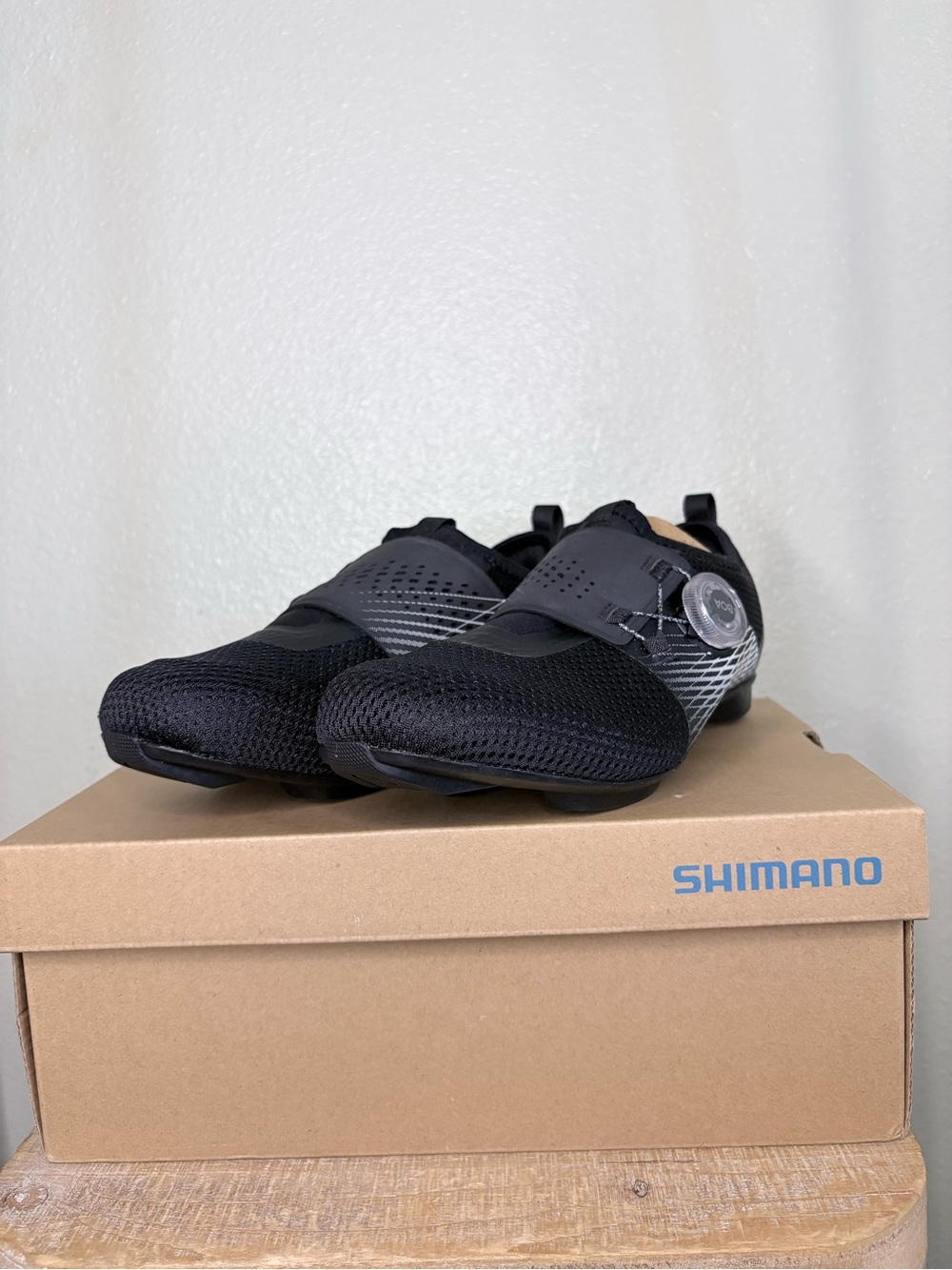 NWT Shimano IC500 IC5W Women Black BOA Indoor Spin Cycling Shoes Size 37 US 5.5